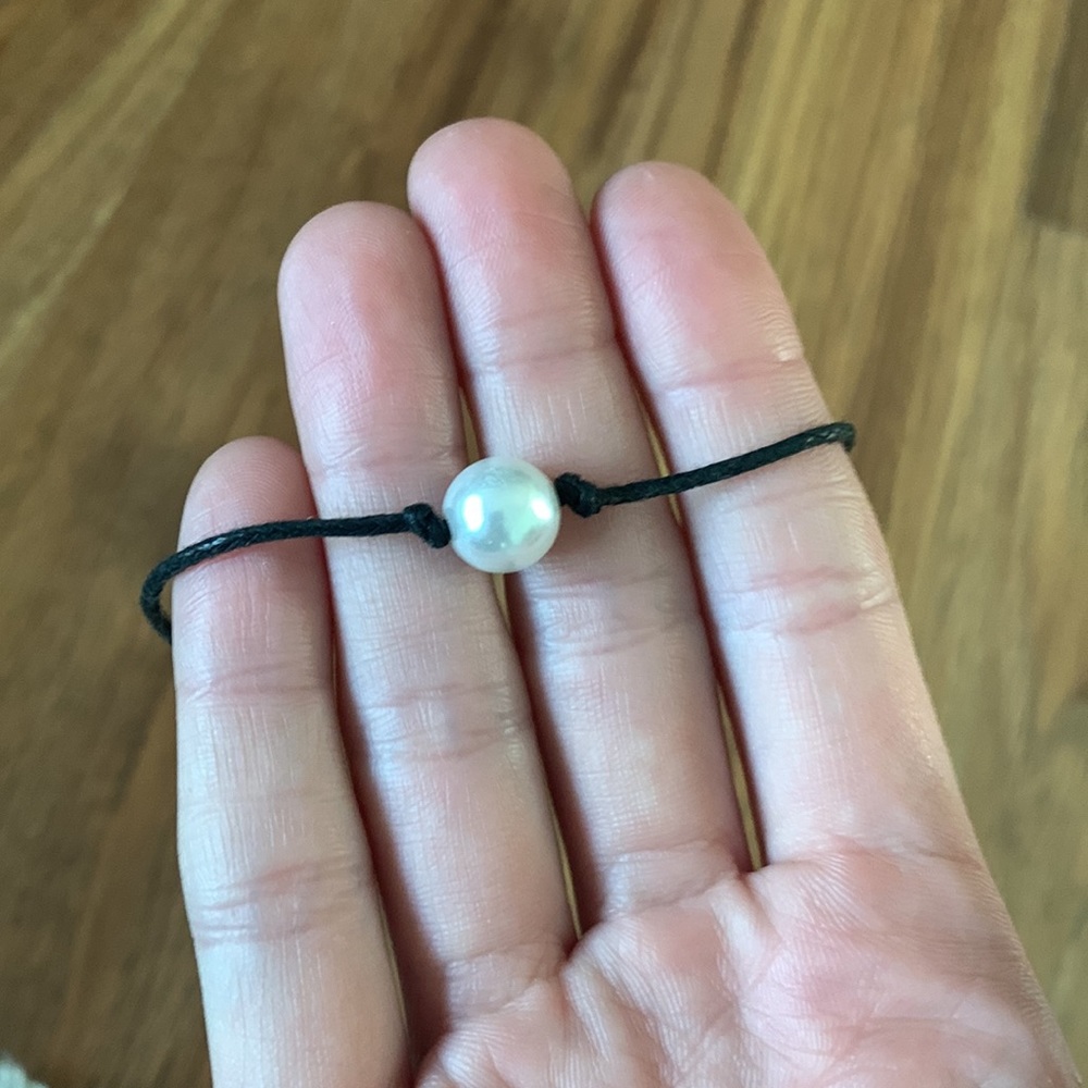Pearl choker